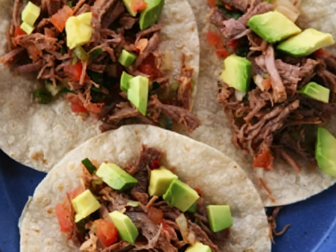 Beef with Lime and Avocado