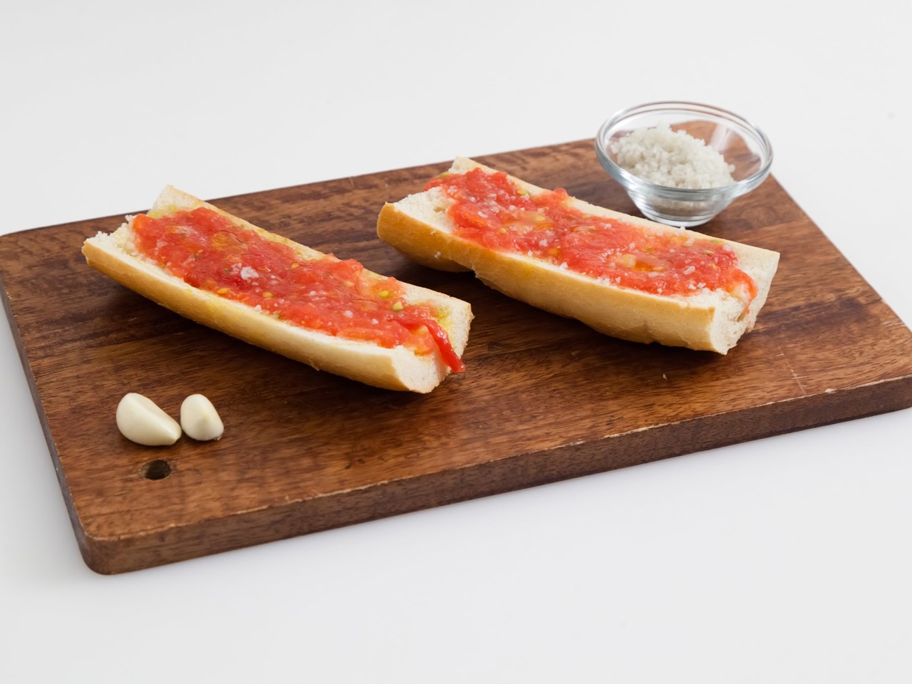 Pan con Tomate