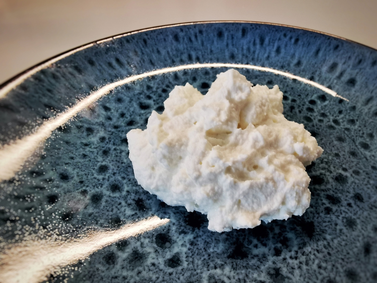 Homemade Philadelphia Cheese