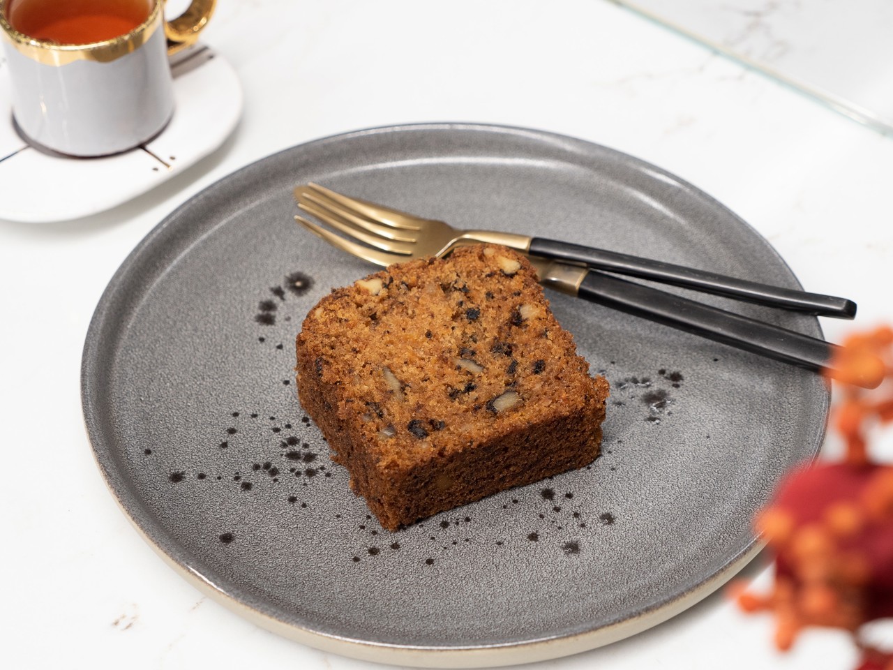 Carrot Cake with Walnuts