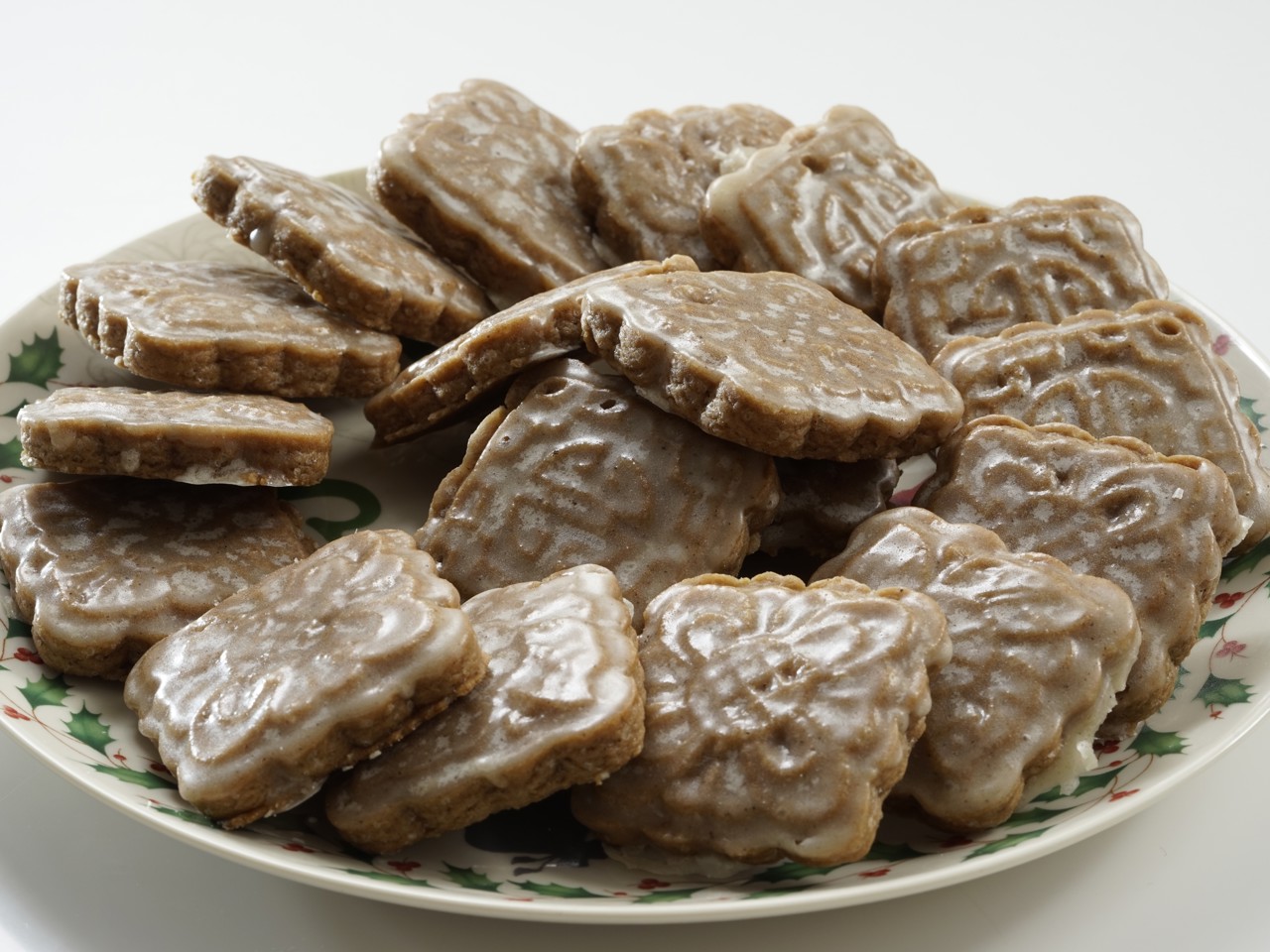 Gingerbread Cookies with Icing
