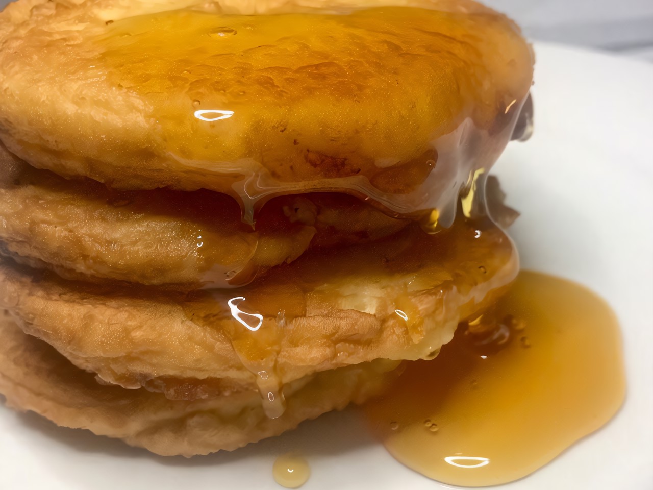 Apple Rings in Batter with Nuts – German recipe