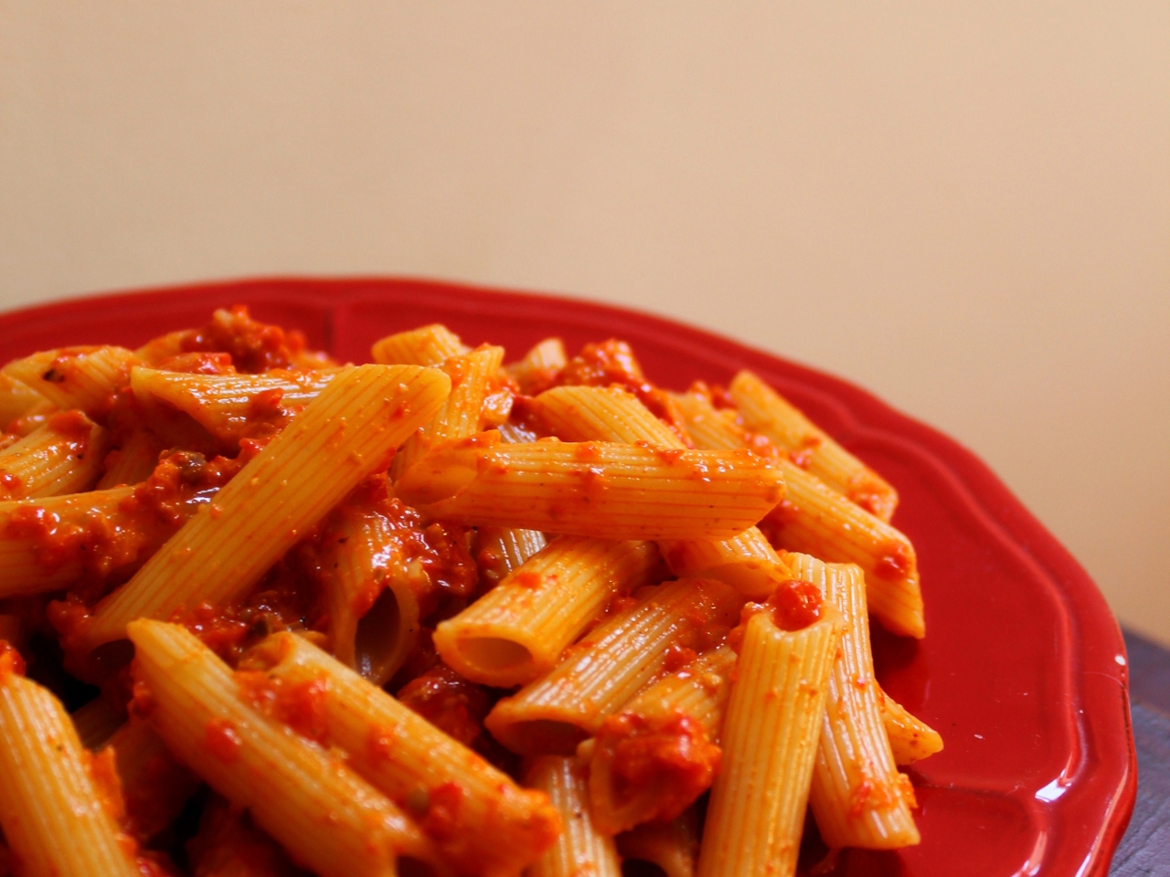 Penne with Bell Pepper Sauce