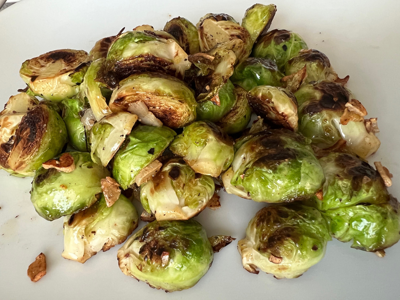 Roasted Brussels Sprouts with Garlic