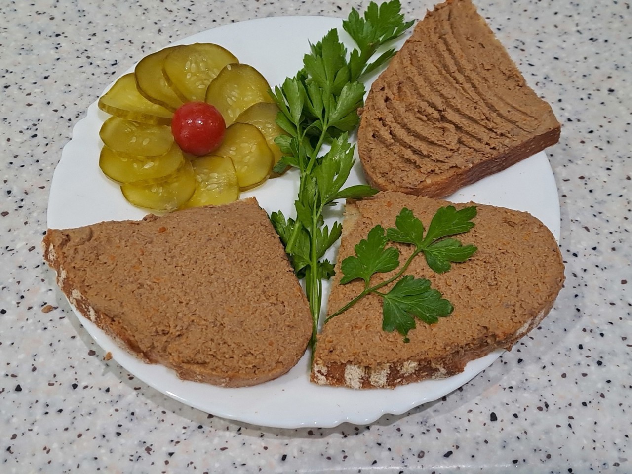 Beef Liver Pâté with Carrots and Onions
