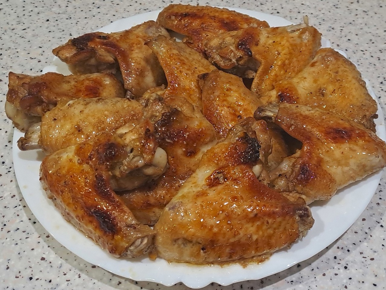 Baked Chicken Wings with Soy Sauce and Honey