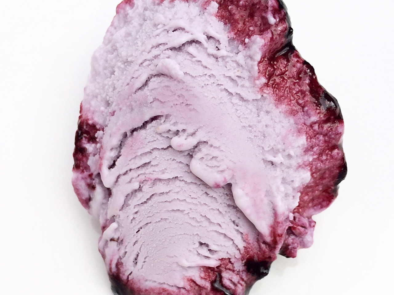 Blueberry Lavender Ice Cream with Blueberry Swirl – European recipe