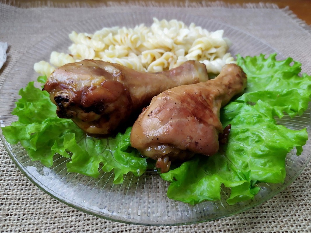 Chicken Legs in Soy-Honey Marinade