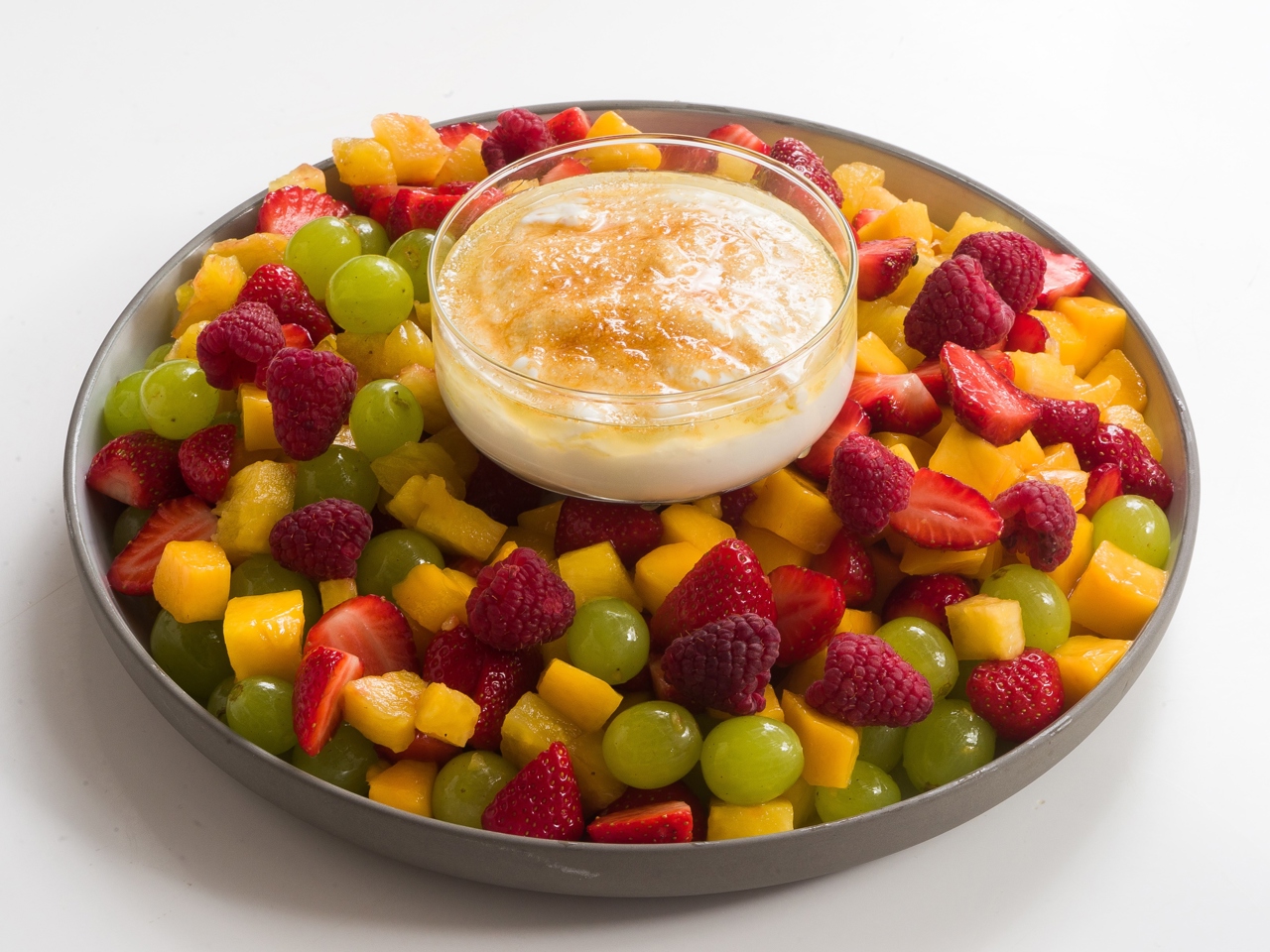 Fruit Salad with Yogurt Dressing