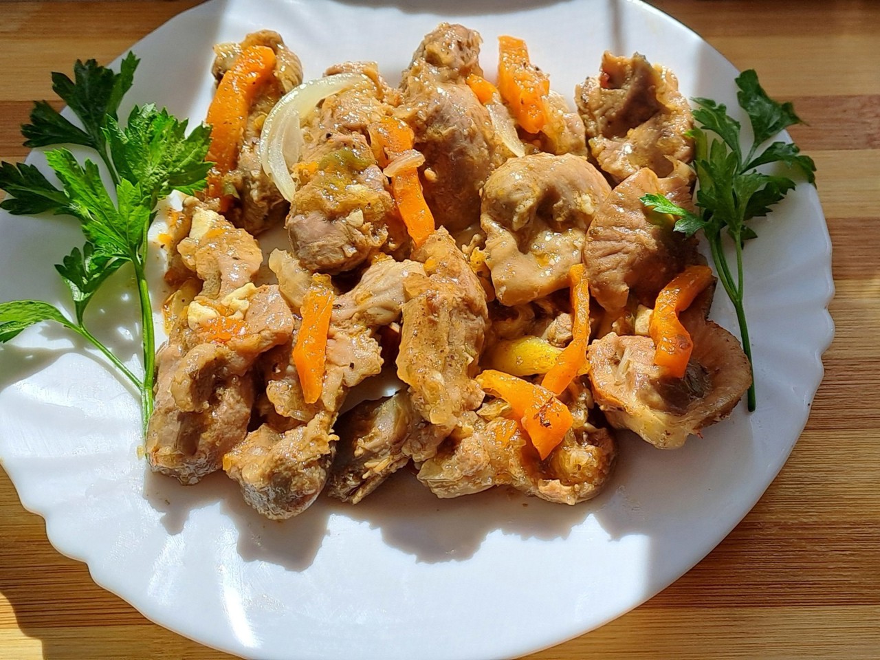 Braised Chicken Gizzards with Onions and Carrots