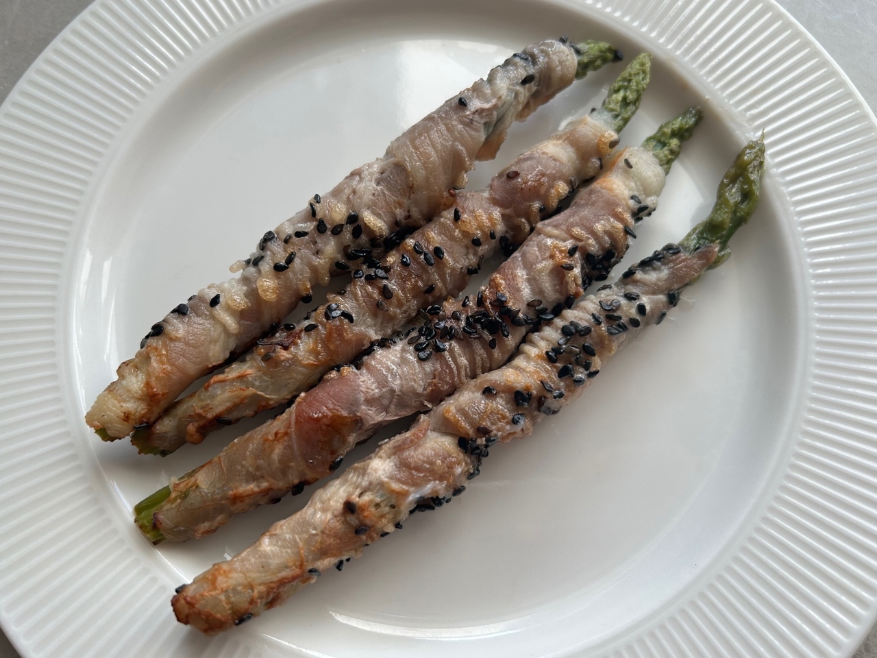 Asparagus Wrapped in Bacon