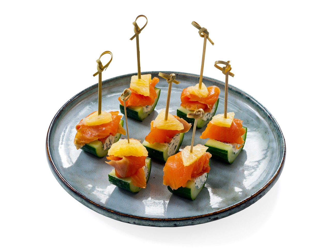 Cucumber Canapés with Cream Cheese and Smoked Salmon
