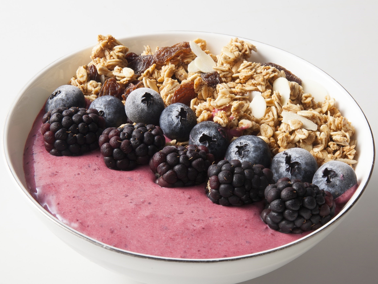 Banana and Berry Smoothie Bowl