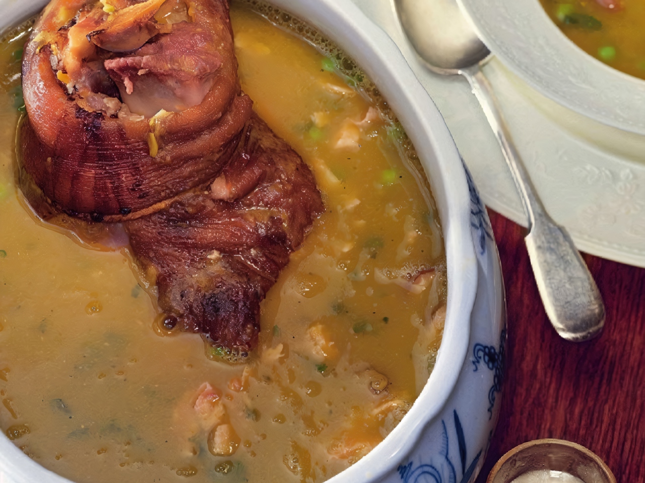 Pea Soup with Mint and Pork Hock