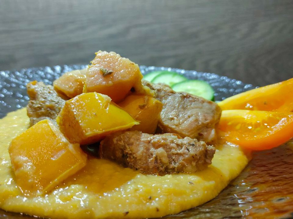 Braised Pork with Quince