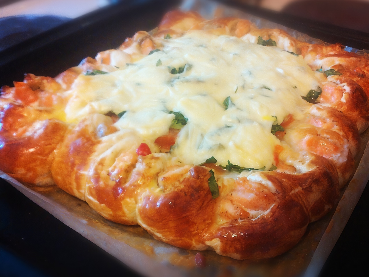 Beautiful Salmon and Mozzarella Pie – Italian recipe