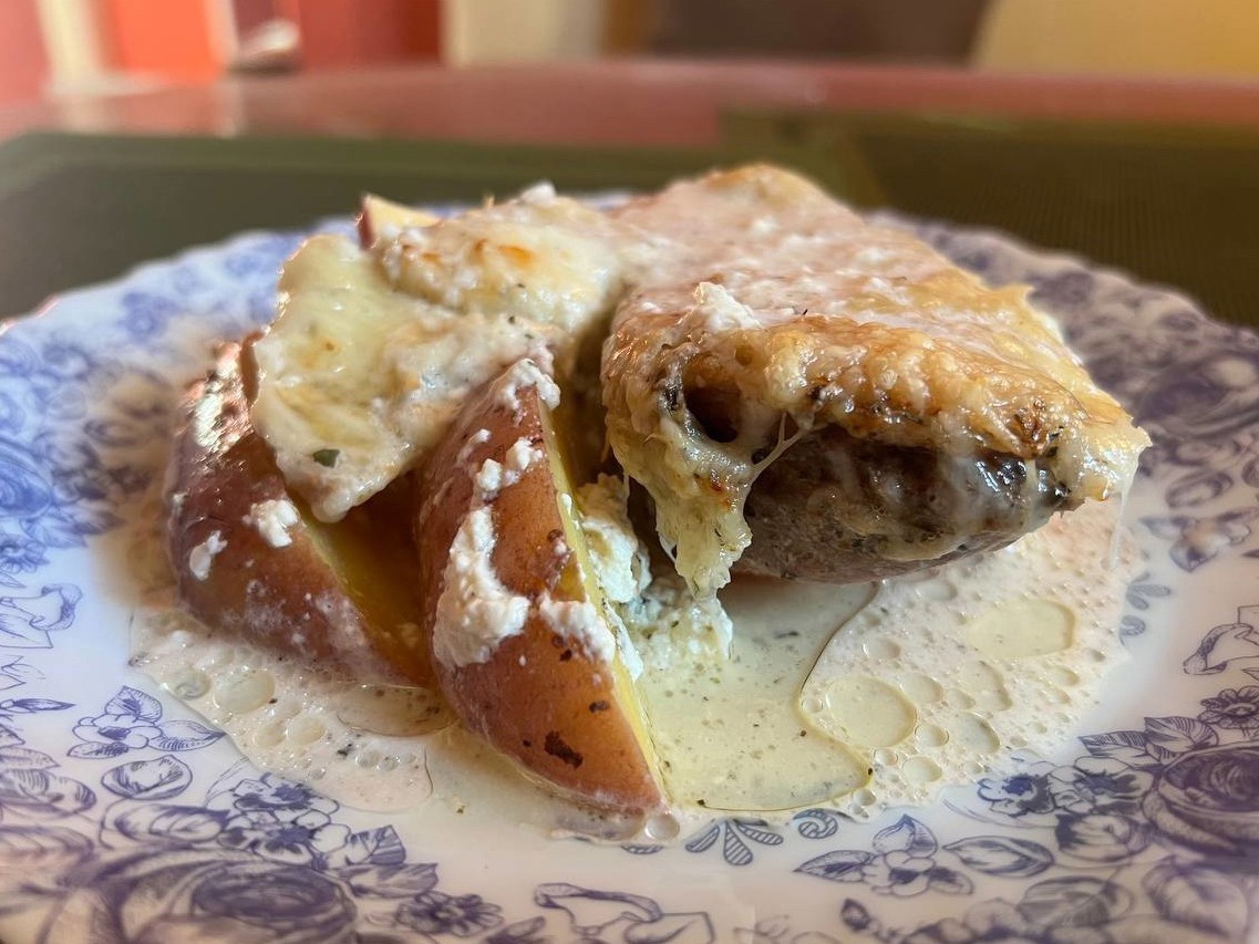 Duck Breasts Stewed with Potatoes in Cream Sauce – European recipe