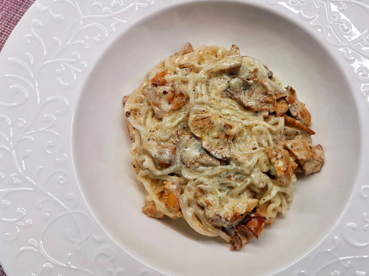 Keto Spaghetti with Chanterelles
