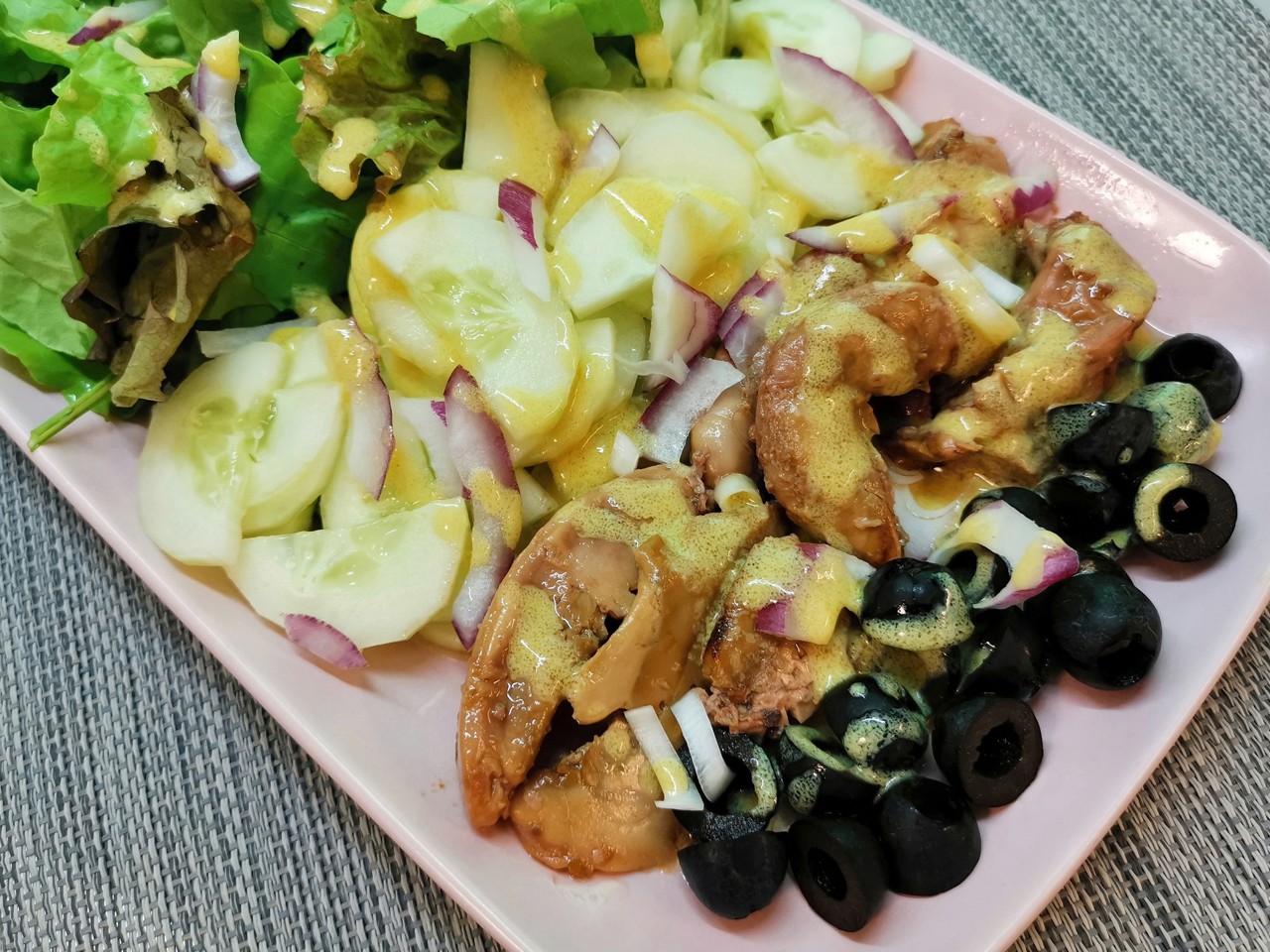 French Salad with Cod Liver