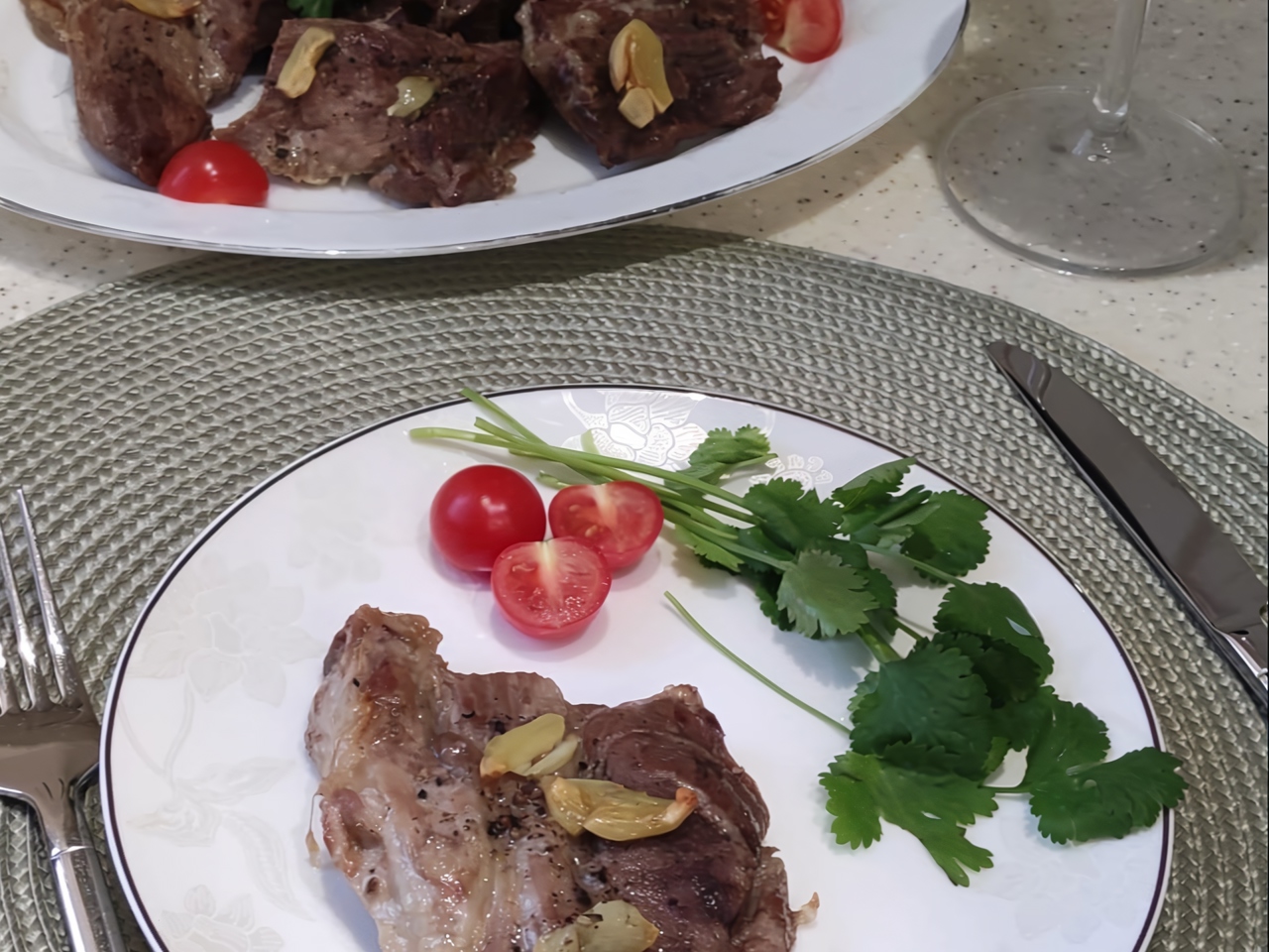Juicy Pork with Garlic in Parchment