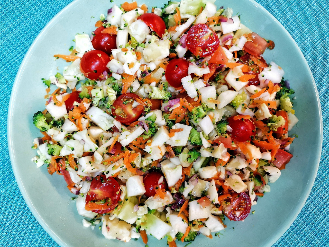 Southern European Cabbage Salad