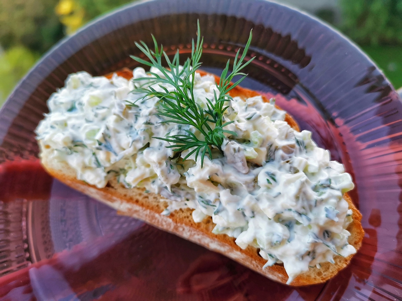 Bruschetta with Feta and Sour Cream