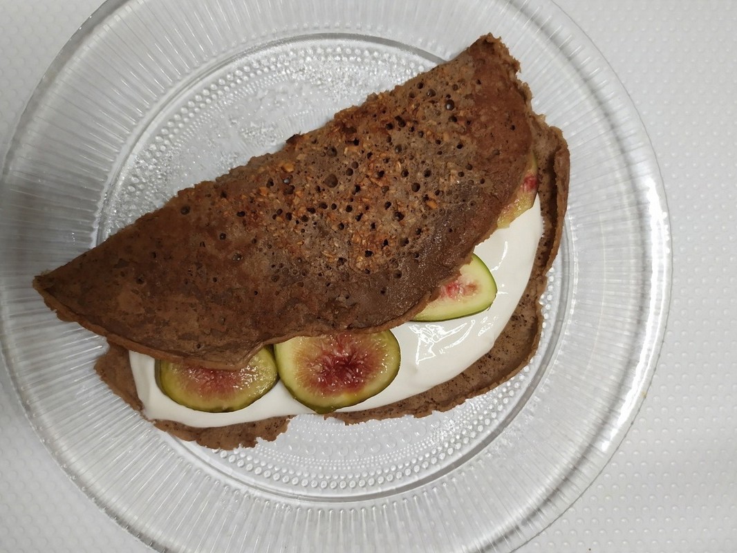 Chocolate Oatmeal Pancake with Cottage Cheese Cream and Figs