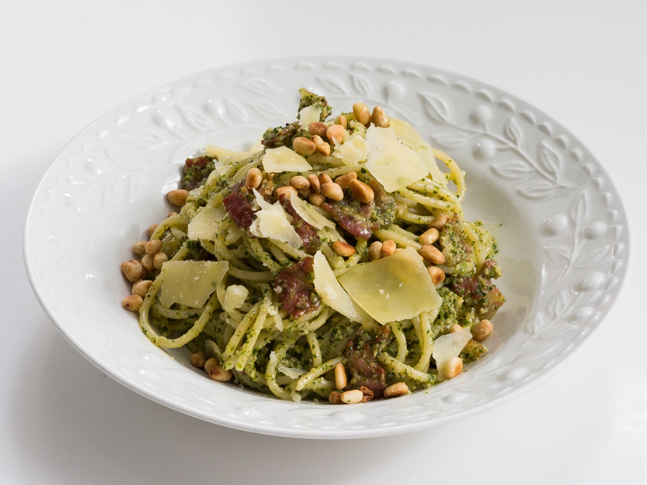 Spaghetti with Herb Pesto