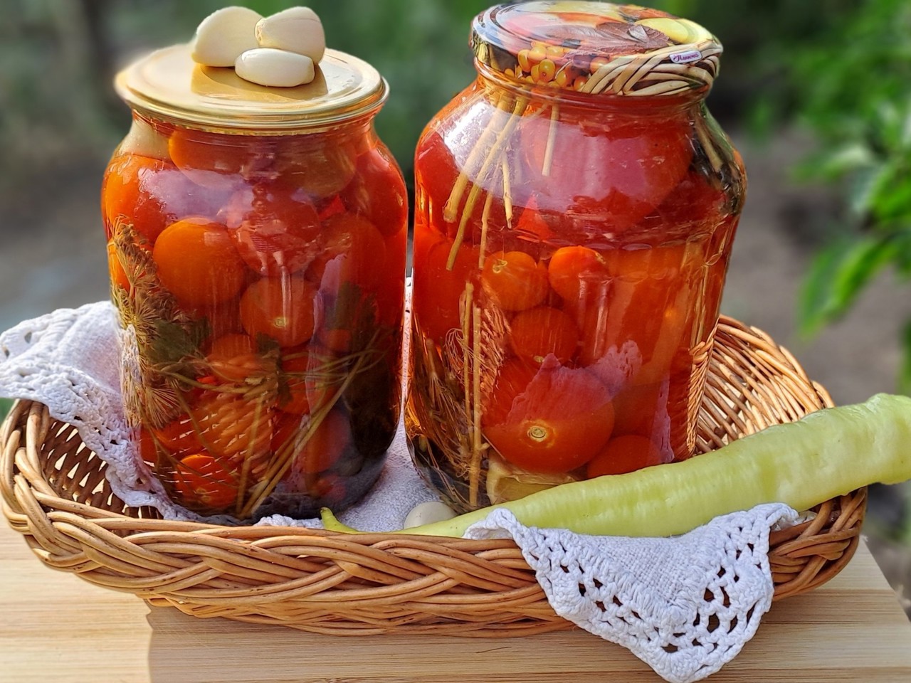 Pickled Tomatoes for Winter