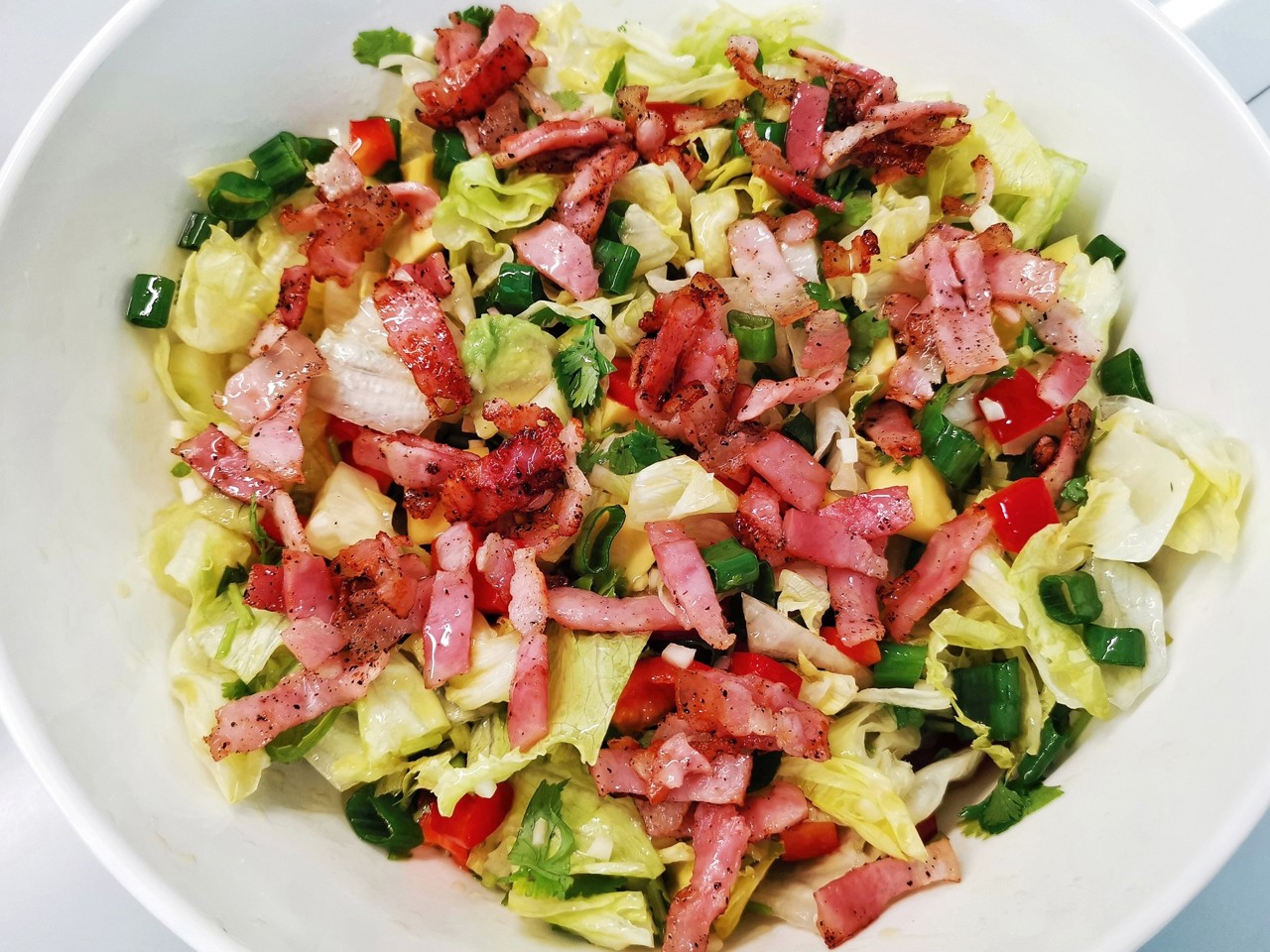 Avocado and Bacon Salad