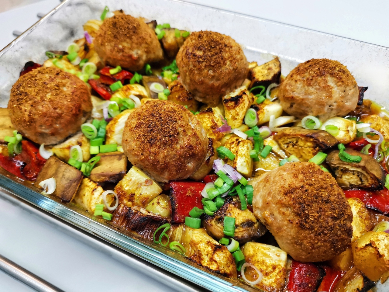 Turkey Cutlets on a Vegetable Bed