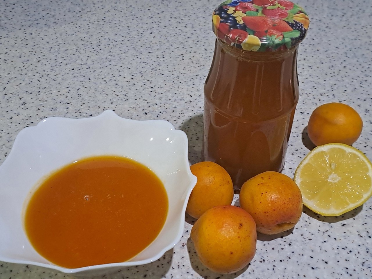 Apricot Jam with Lemon Zest – European recipe