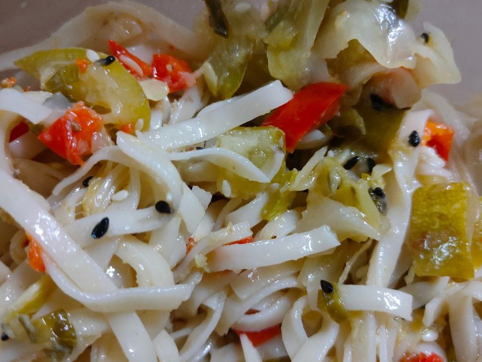 Udon Noodles with Vegetables