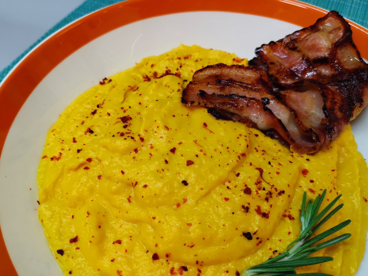 Cauliflower Puree with Pumpkin
