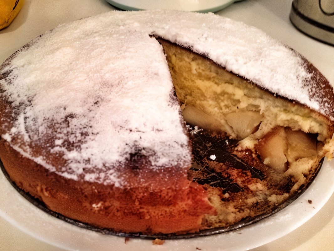 Apple Charlotte with Honey – Russian recipe