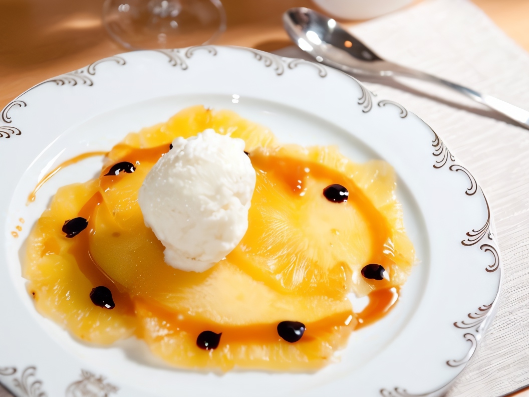 Pineapple with Mango and Rum Sauce