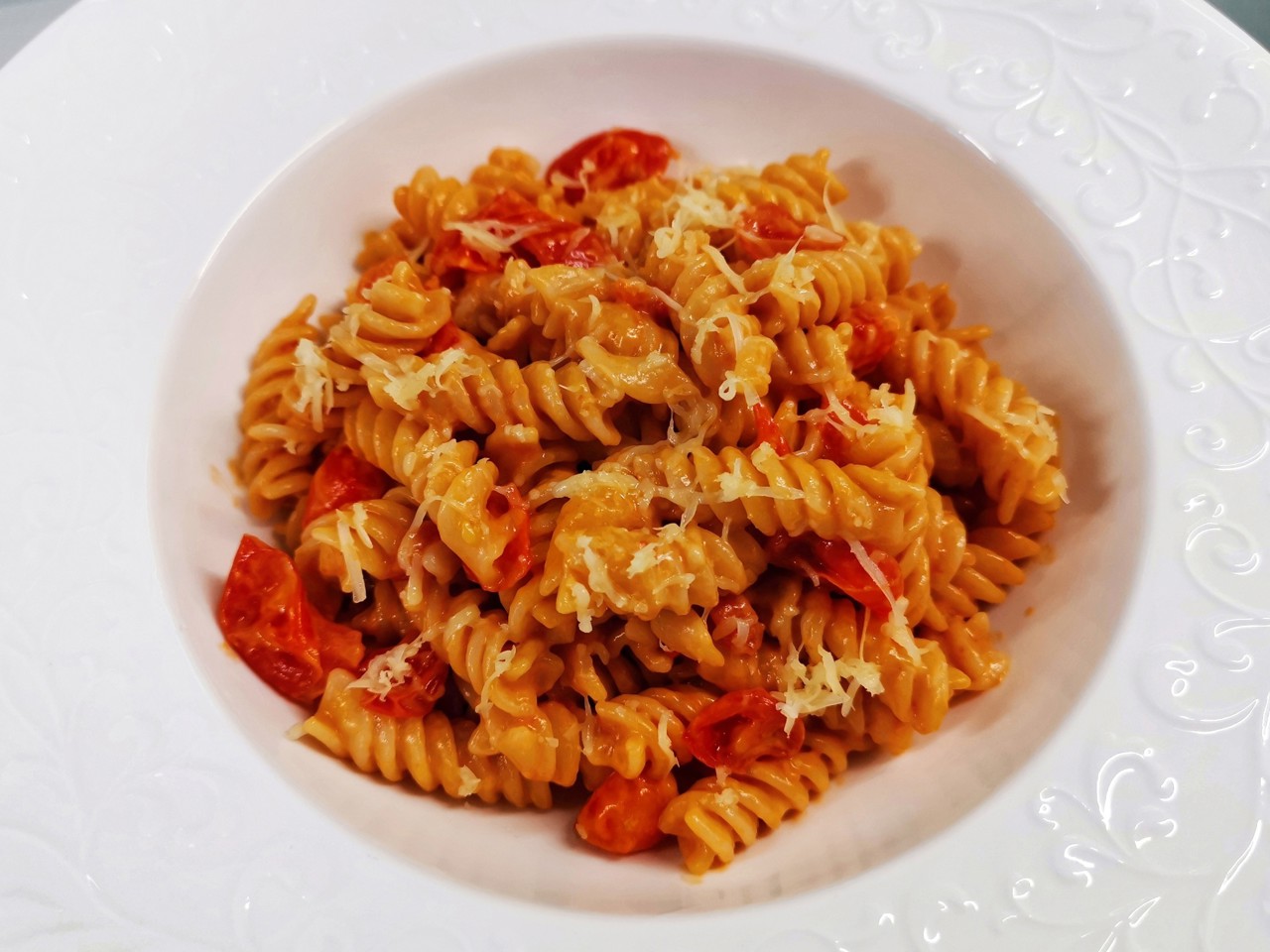 Fusilli with Cherry Tomatoes