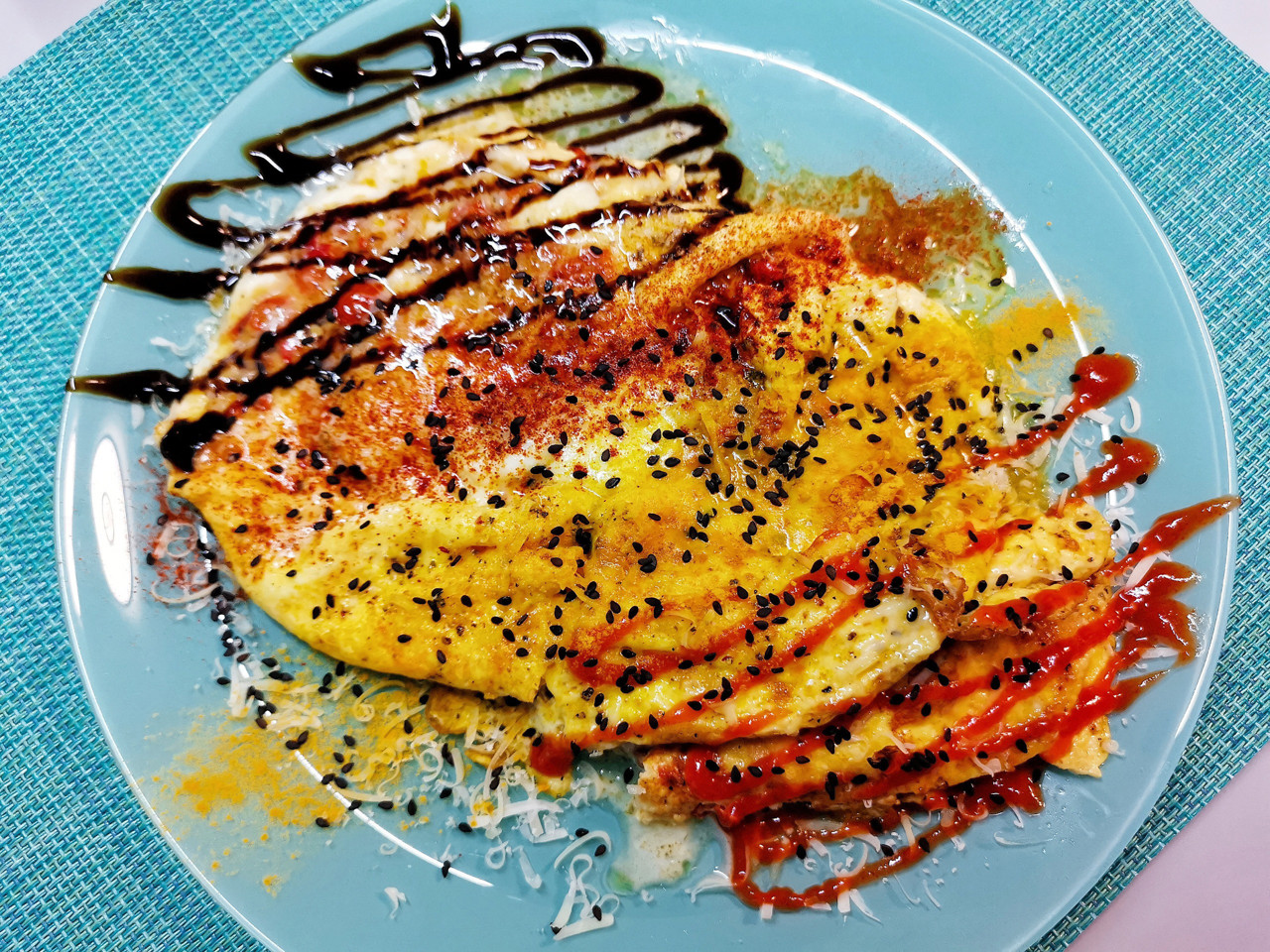 Spicy Scramble with Tomatoes and Cheese