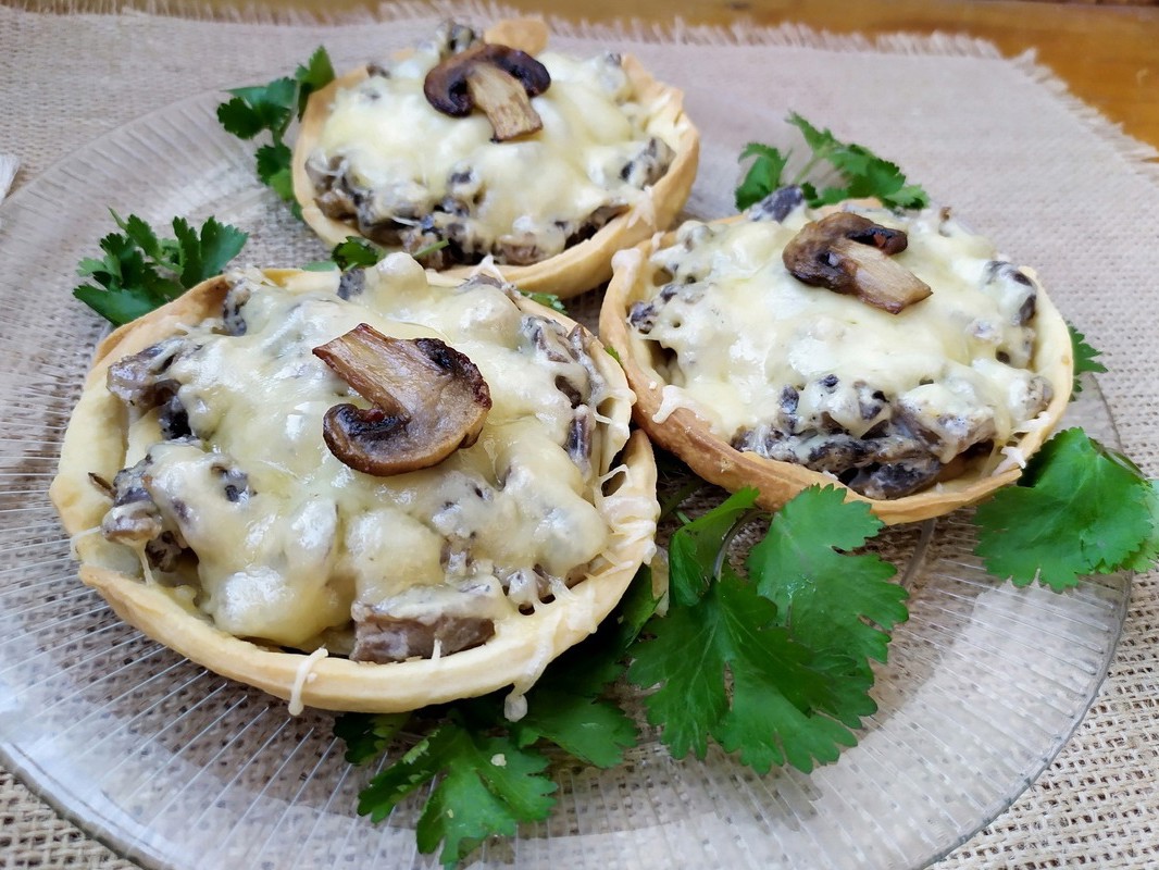 Mushroom and Cheese Tartlets