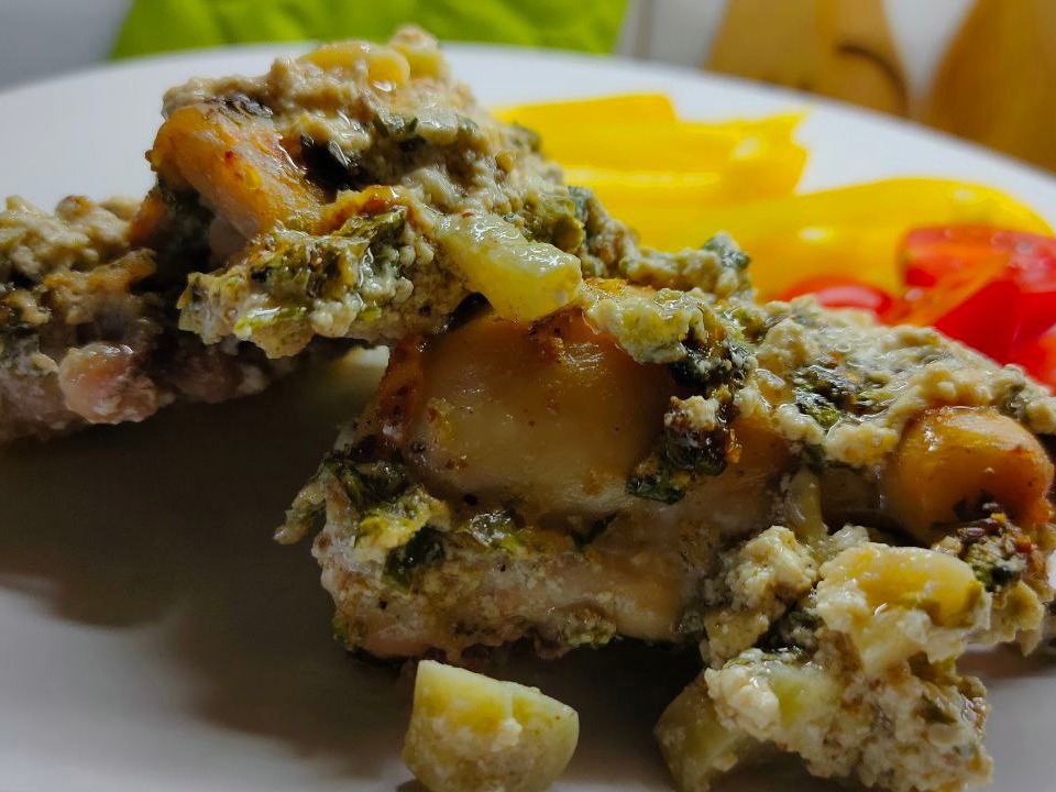 Chicken in Creamy Garlic Sauce with Herbs (Like Shkmeruli)