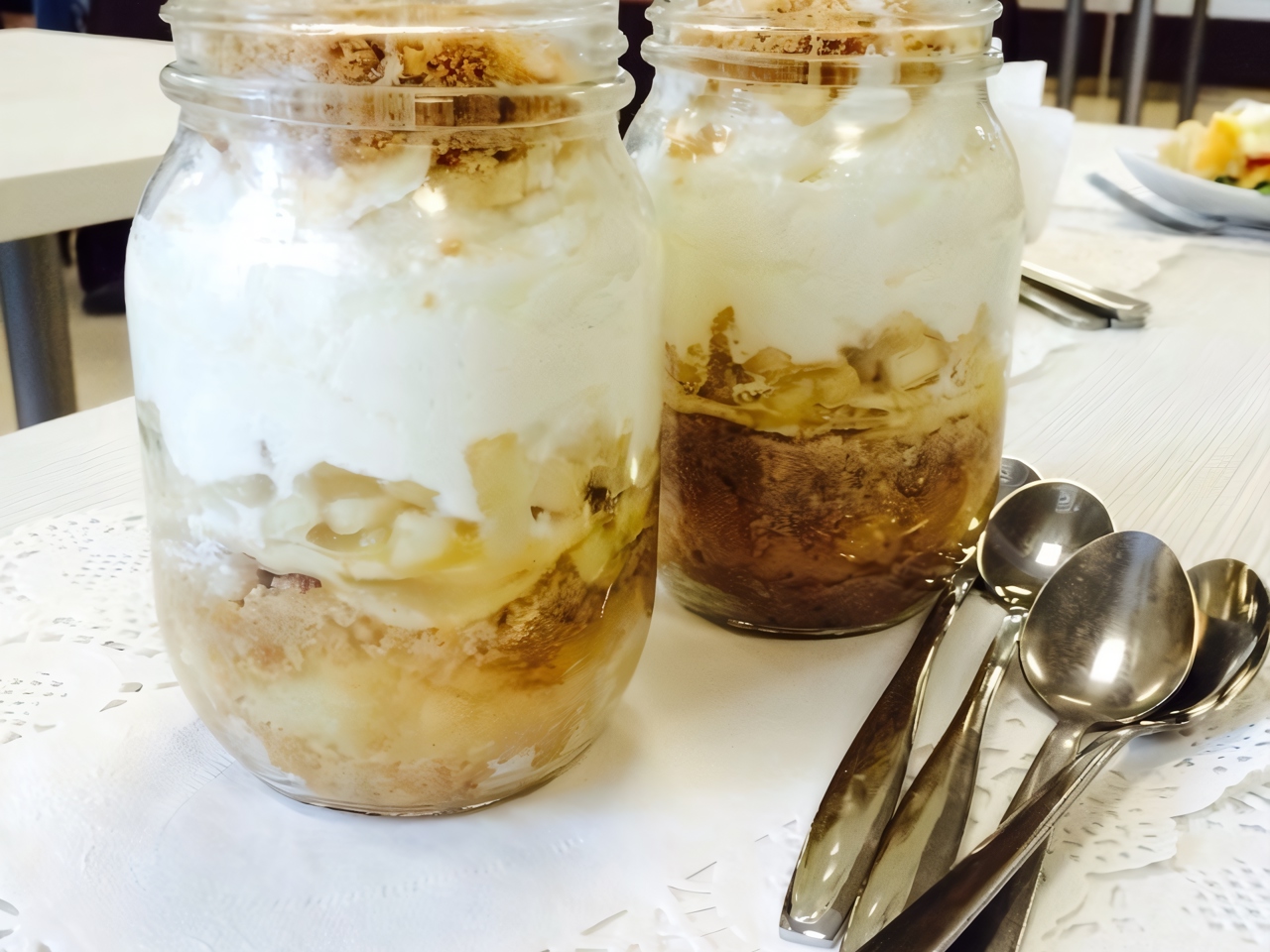 Apple-Cottage Cheese Dessert – European recipe