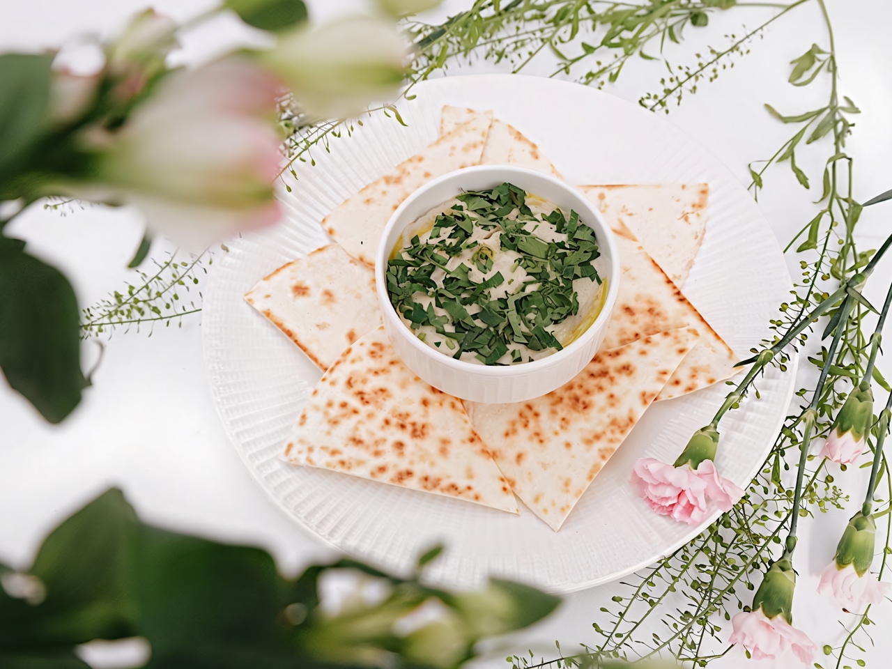 Baba Ghanoush with Rye Bread – Author's recipe