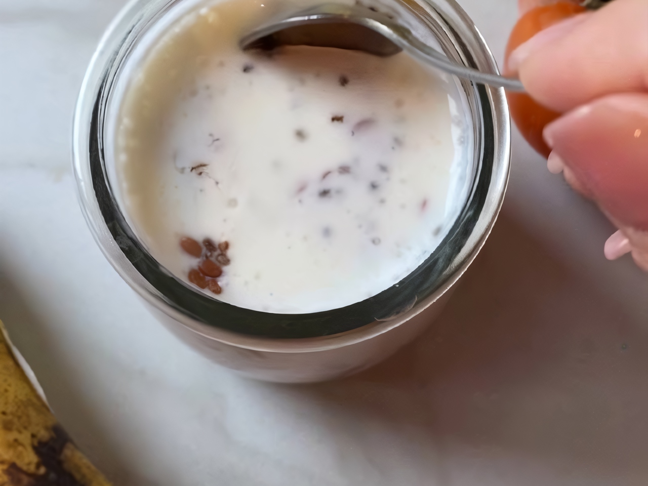Lazy Yogurt with Chia, Flax Seeds, and Fruits