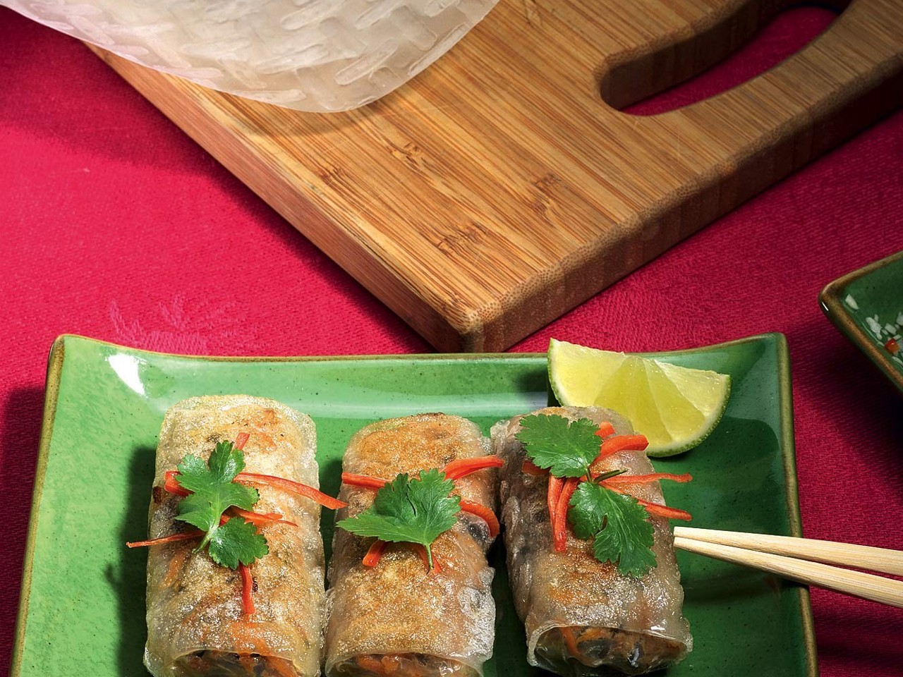 Vietnamese Rolls with Lamb Meat