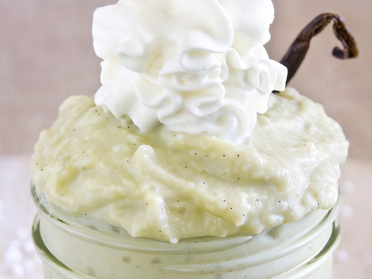 Coconut Tapioca with Vanilla and Green Tea