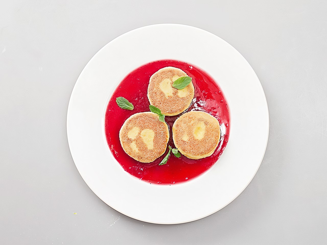 Cheese Pancakes with Corn Flour and Jam