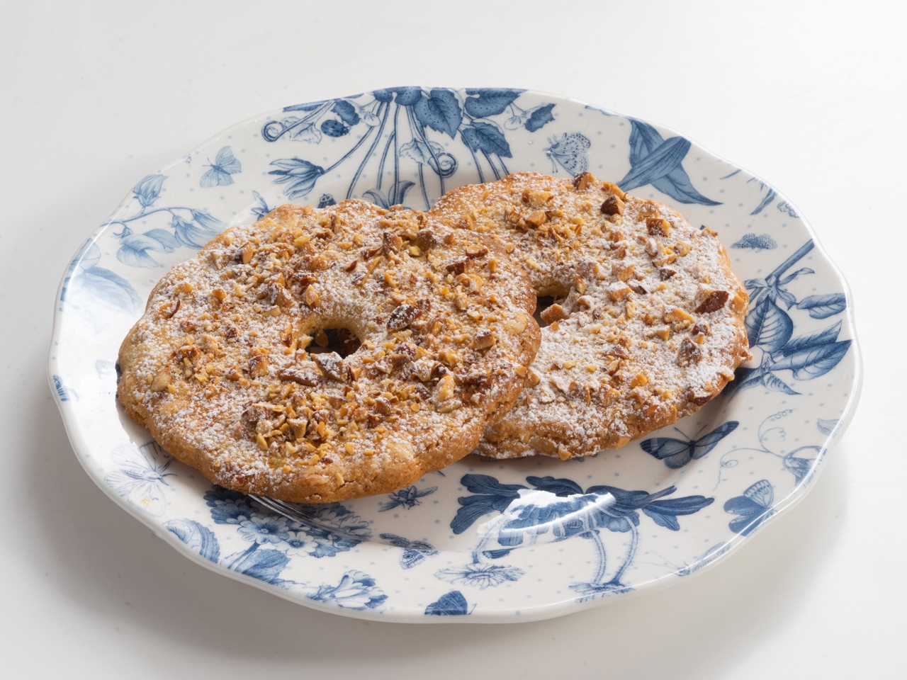 Almond Shortbread Ring