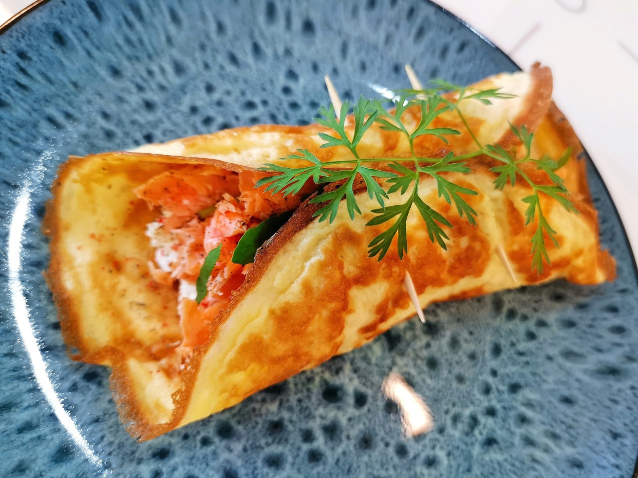 Filling for Pancakes with Smoked Salmon