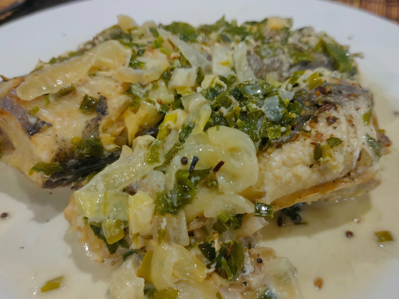 Hake with Onions in Milk