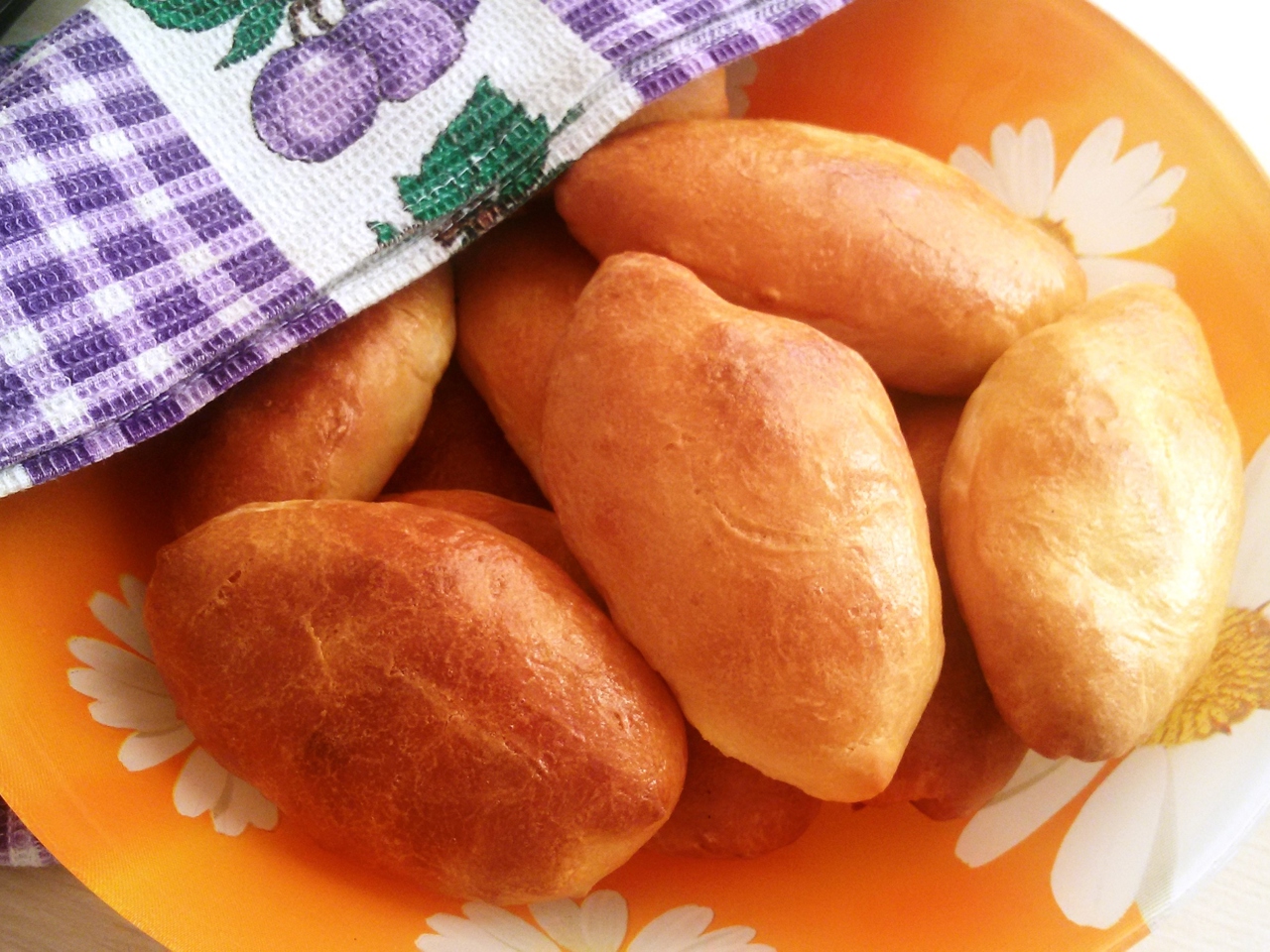 Quick Yeast Dough for Pies